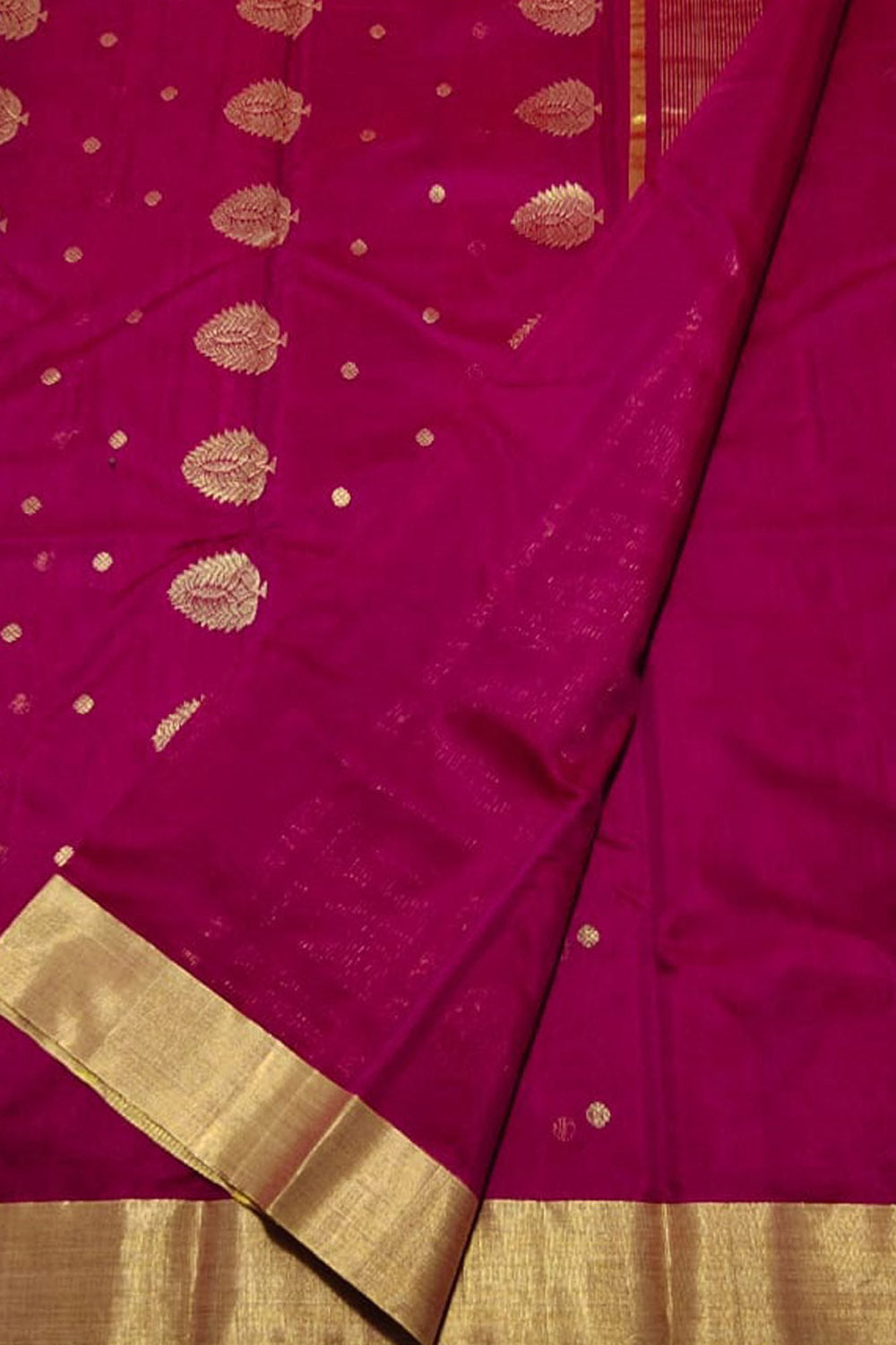Handloom Hot Pink Pure Chanderi Silk Saree With Silver Zari Booti –  WeaverStory