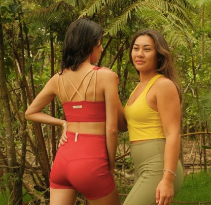 Kumana Active sustainable activewear made from recycled fishing nets and pre- and post-ocean plastics