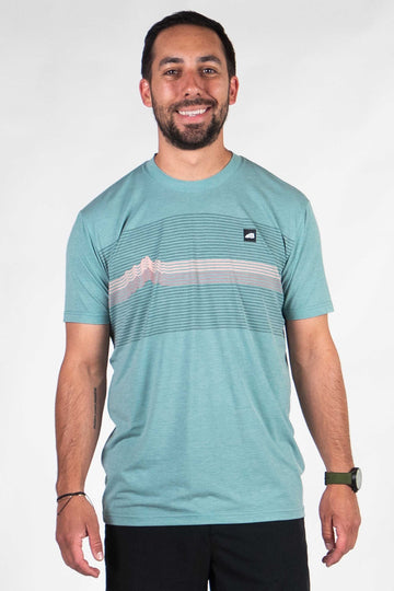 Men's Graphic Traverse Tek Tee Image 1