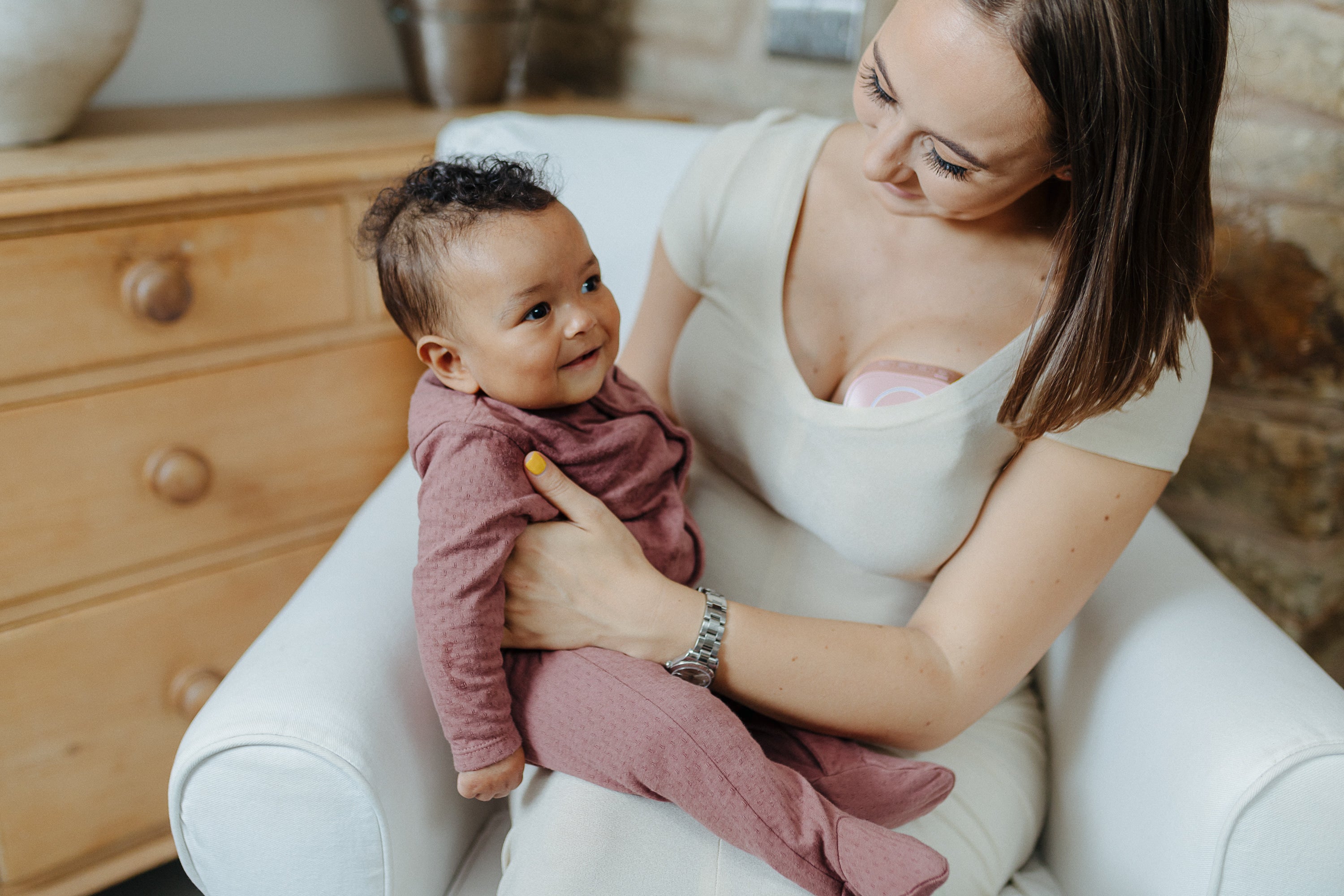 What to expect when using a breast pump for the first time – Pippeta