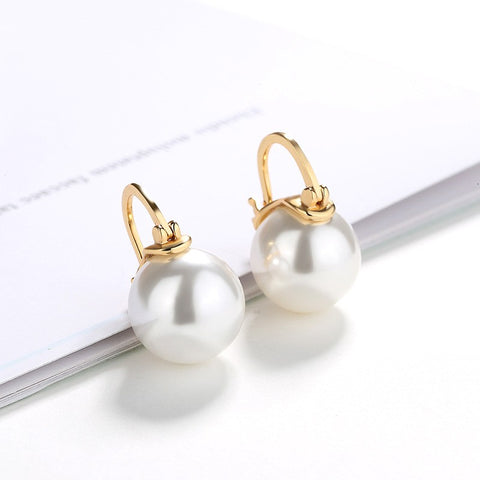 elegant pearl earrings