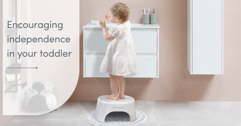 Shnuggle Step Stool and little girl washing hands