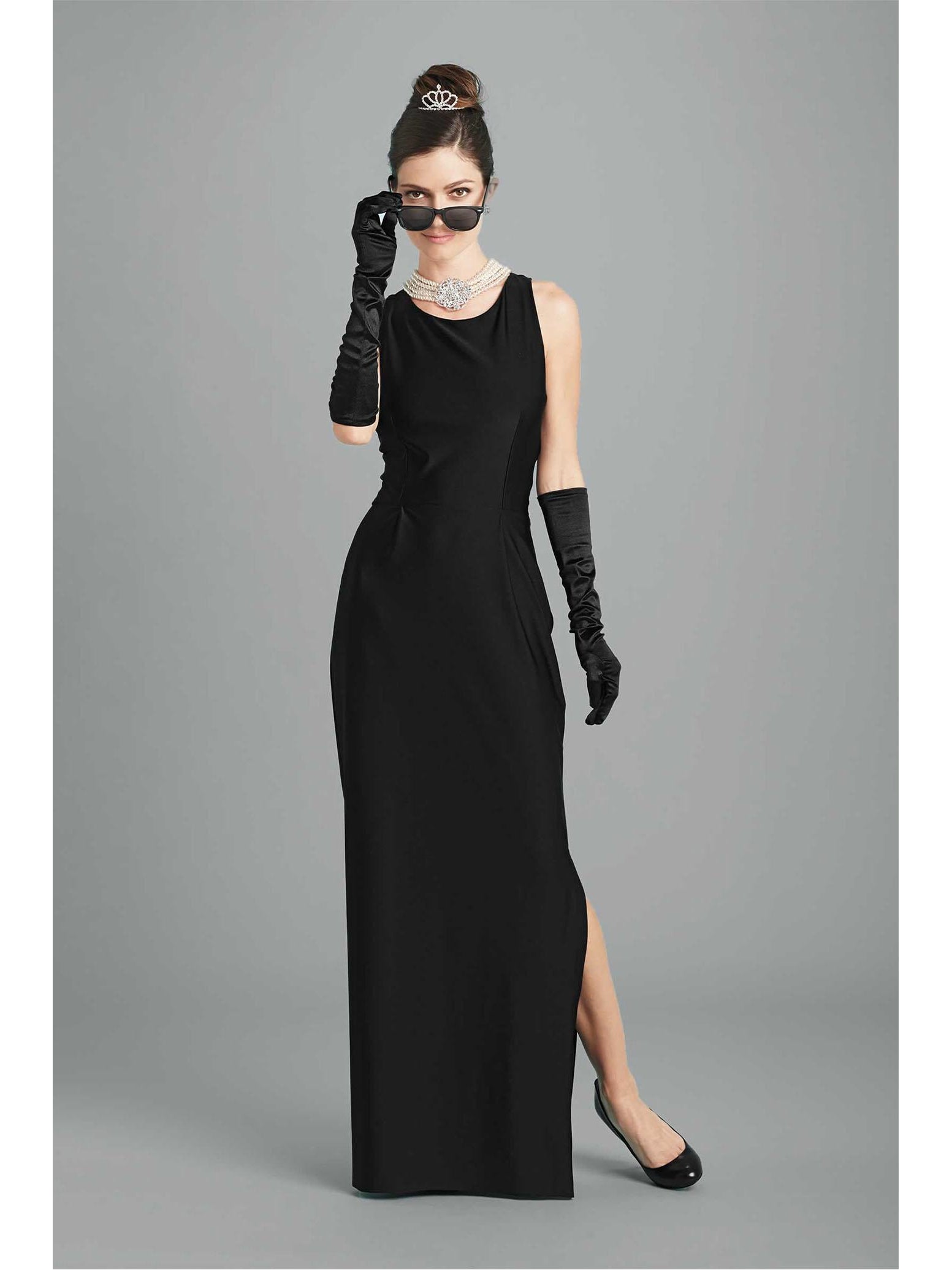 holly golightly breakfast at tiffany's costume