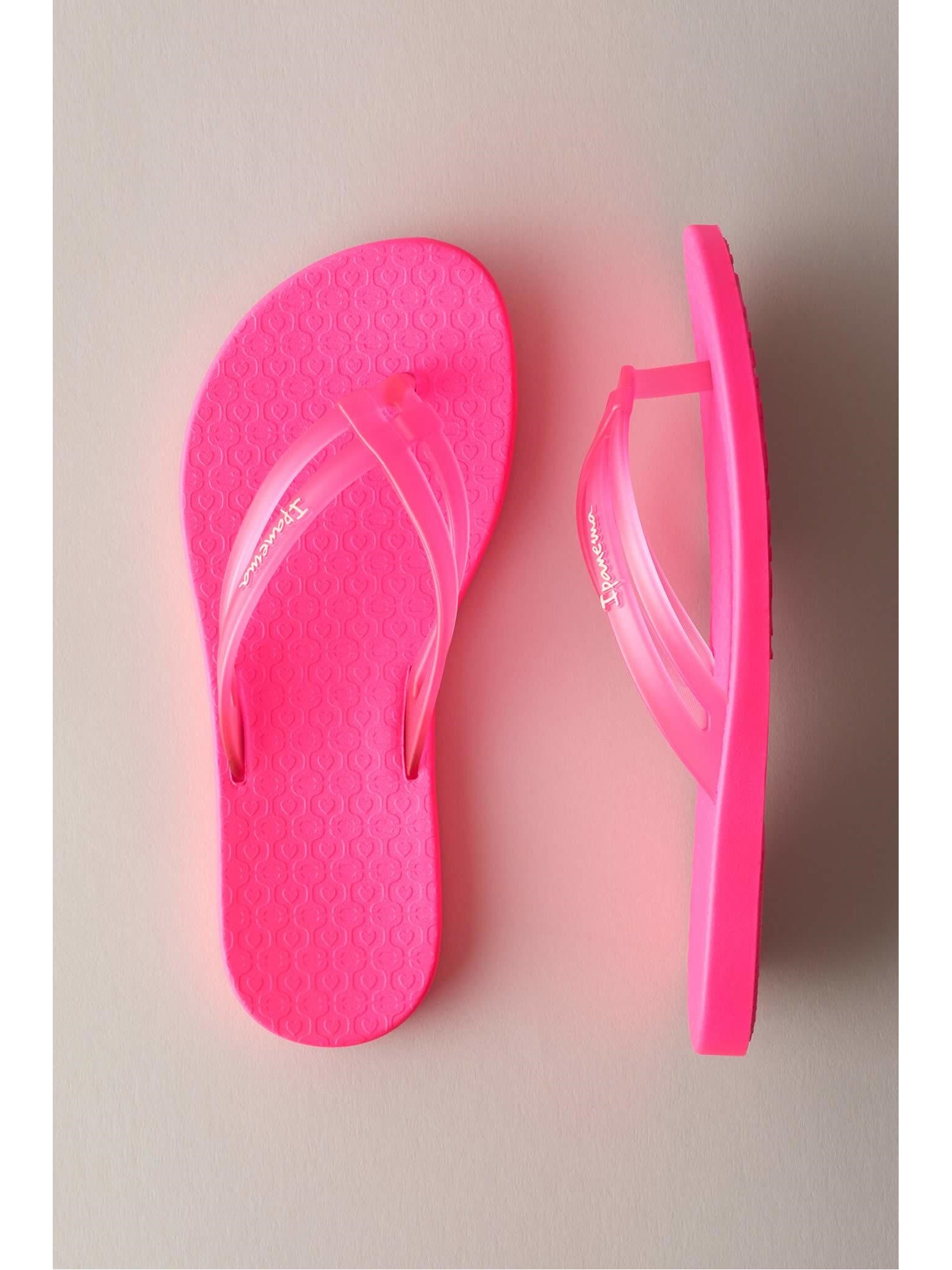 ipanema hashtag flip flops