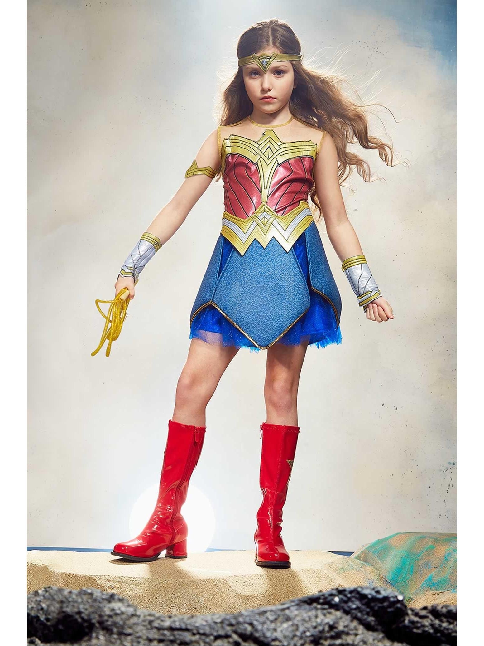 Adult Wonder Woman Plus Size Costume - DC Originals | Party City