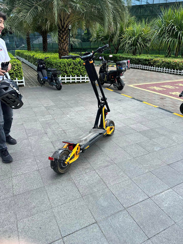 Inmotion RS Electric Scooter 100kmph +