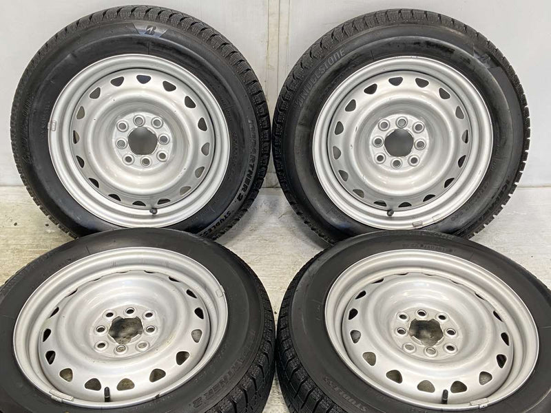 高級素材使用ブランド ☆もも様専用☆185/60R15 スタッドレスタイヤ