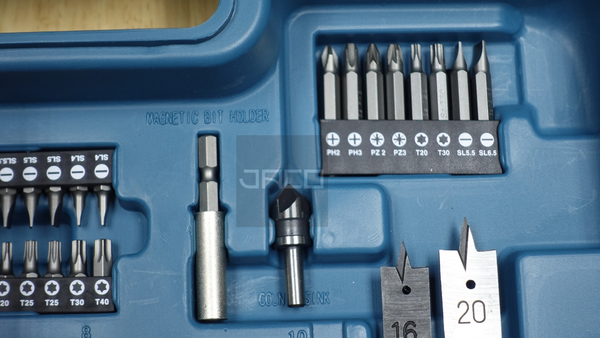 makita-hp333dsax1-driver-bit-1