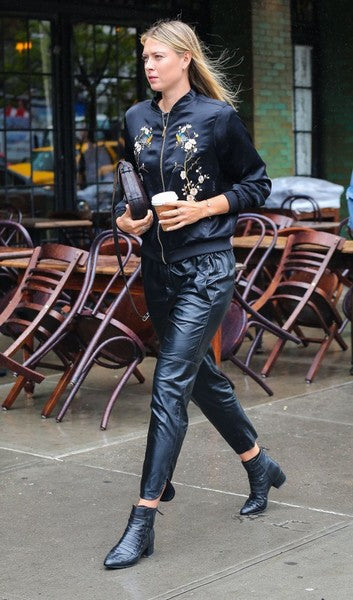 Maria Sharapova and her morning coffee run