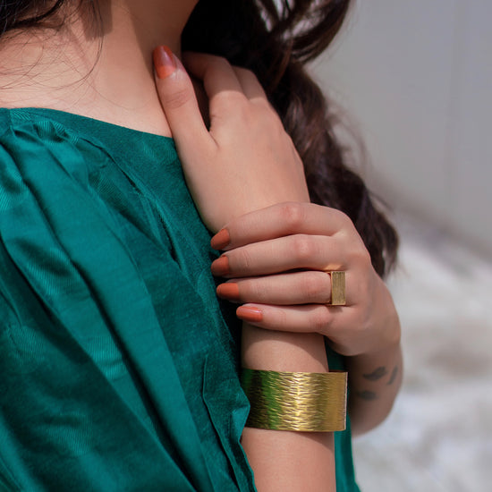 Hammered Brass Bangle /cuff – Urbanitii