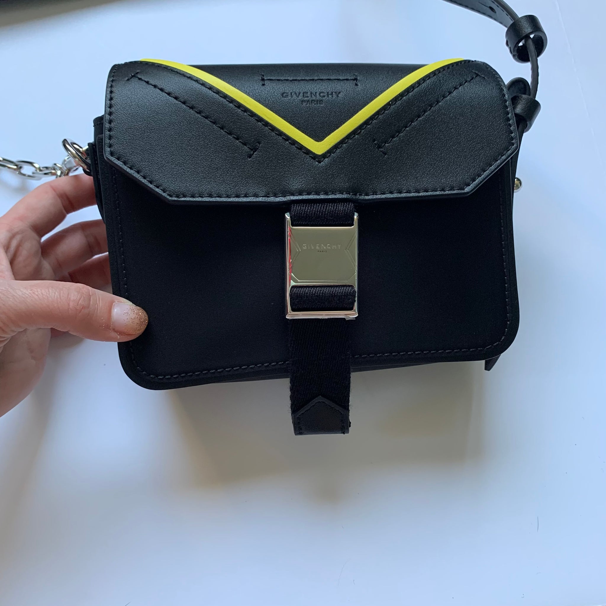 Givenchy logo buckle nylon and leather small messenger bag – Apalboutique