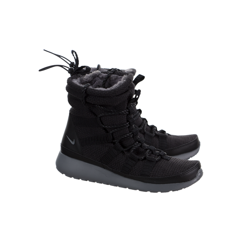 nike roshe boot womens