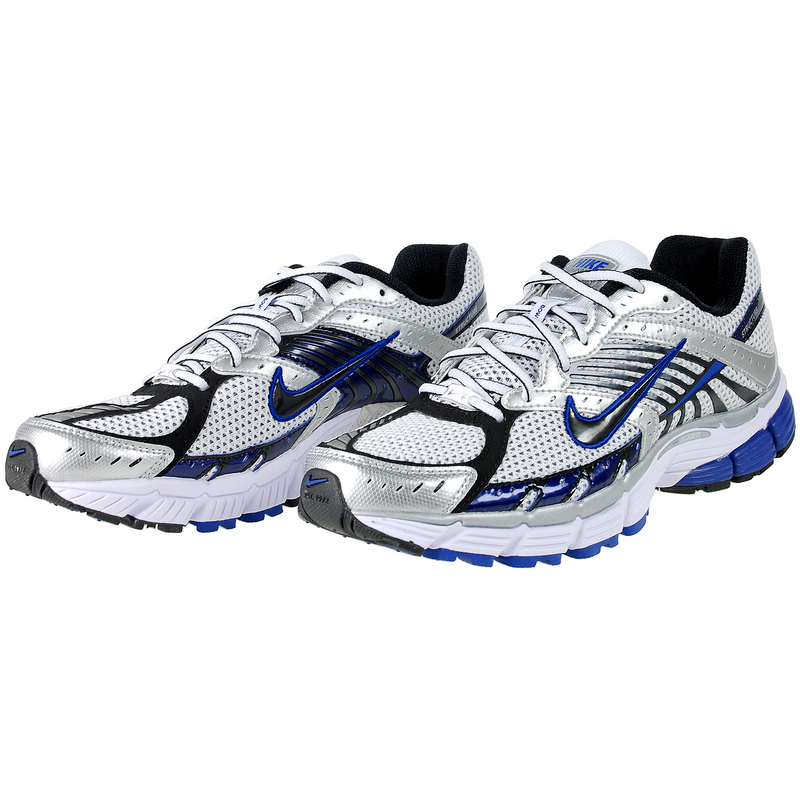 nike air zoom structure triax 11