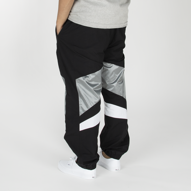 supreme nike warm up pant