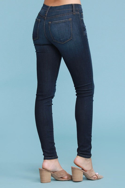 non distressed dark wash jeans