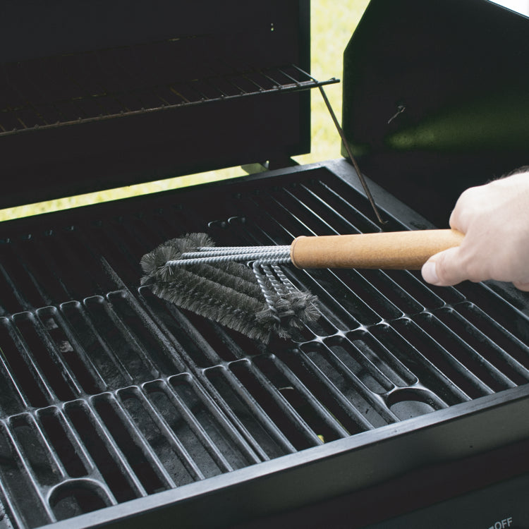 A Brush Your Grill Loves