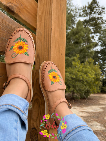 mexican sandals with sunflowers