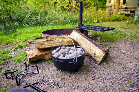 Cast iron camp ovens