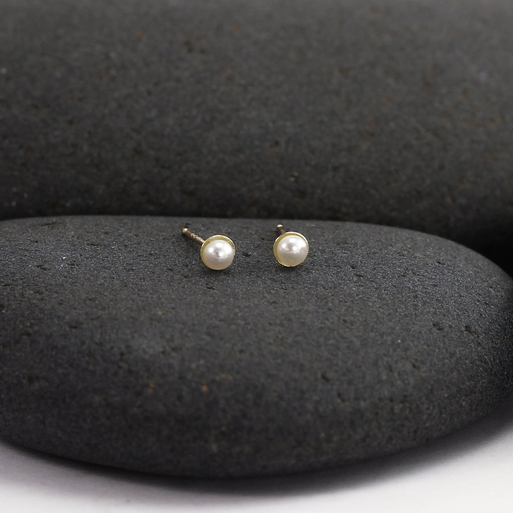 Mini Pearl Stud Earrings | Classy Women Collection