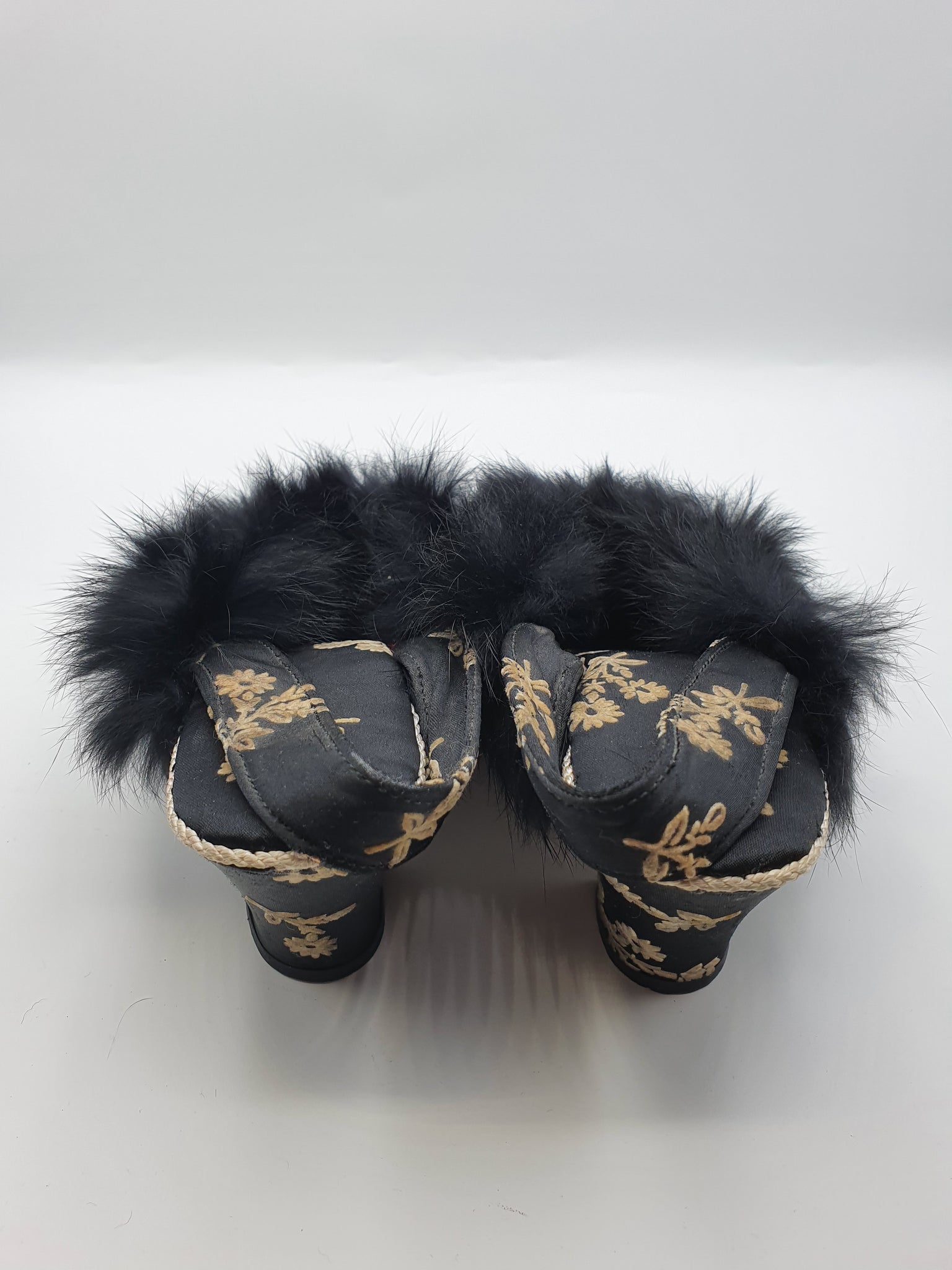 boudoir slippers with fluffy fronts