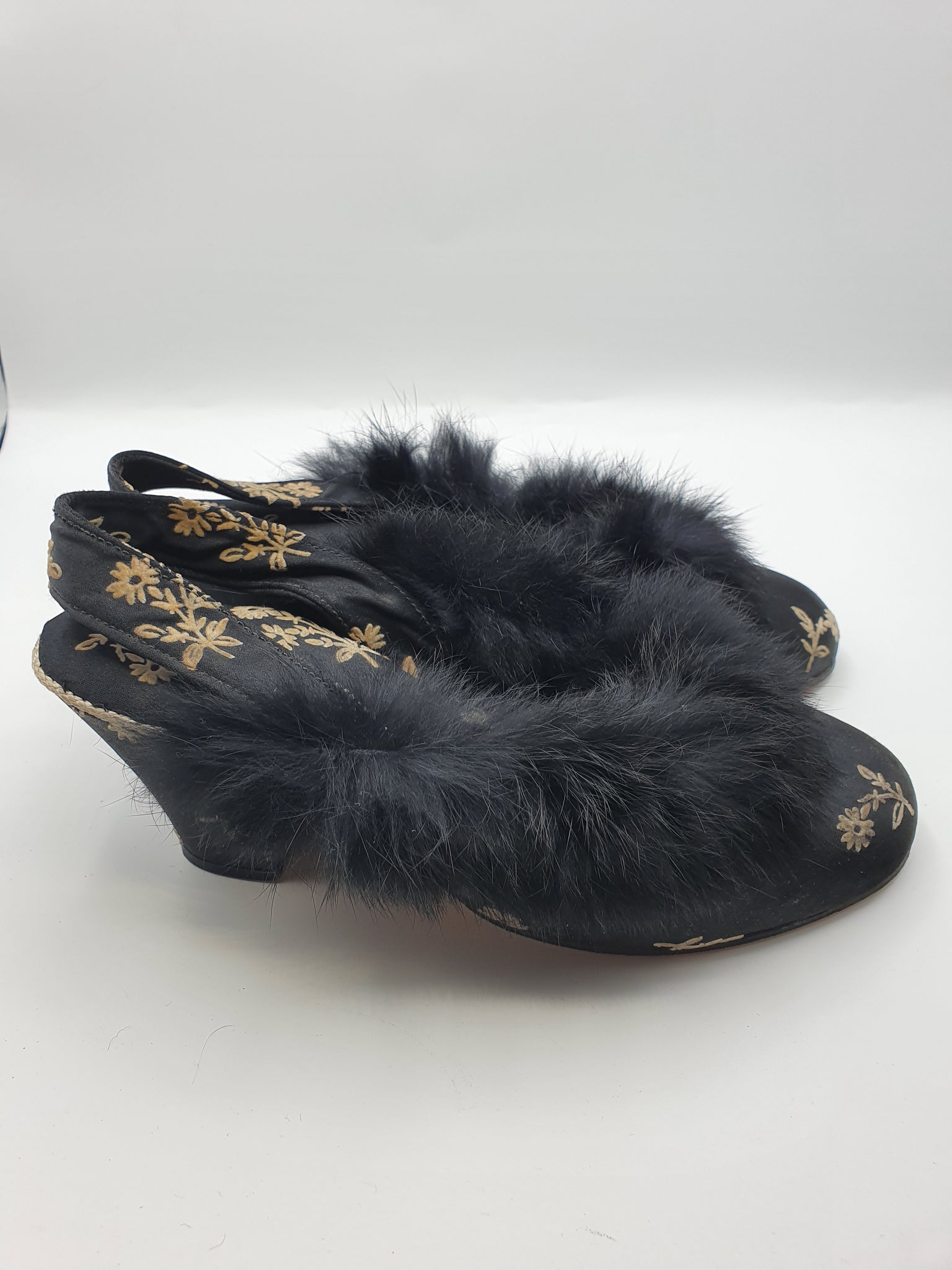 boudoir slippers with fluffy fronts