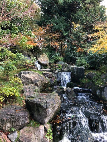 Holland Park waterfall