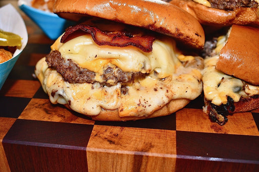 ✨🍔our smash burger is back🍔✨ flank steak smash burger, banana pepper &  dill relish, paprika aioli, cheddar, onion, shredduce limited…