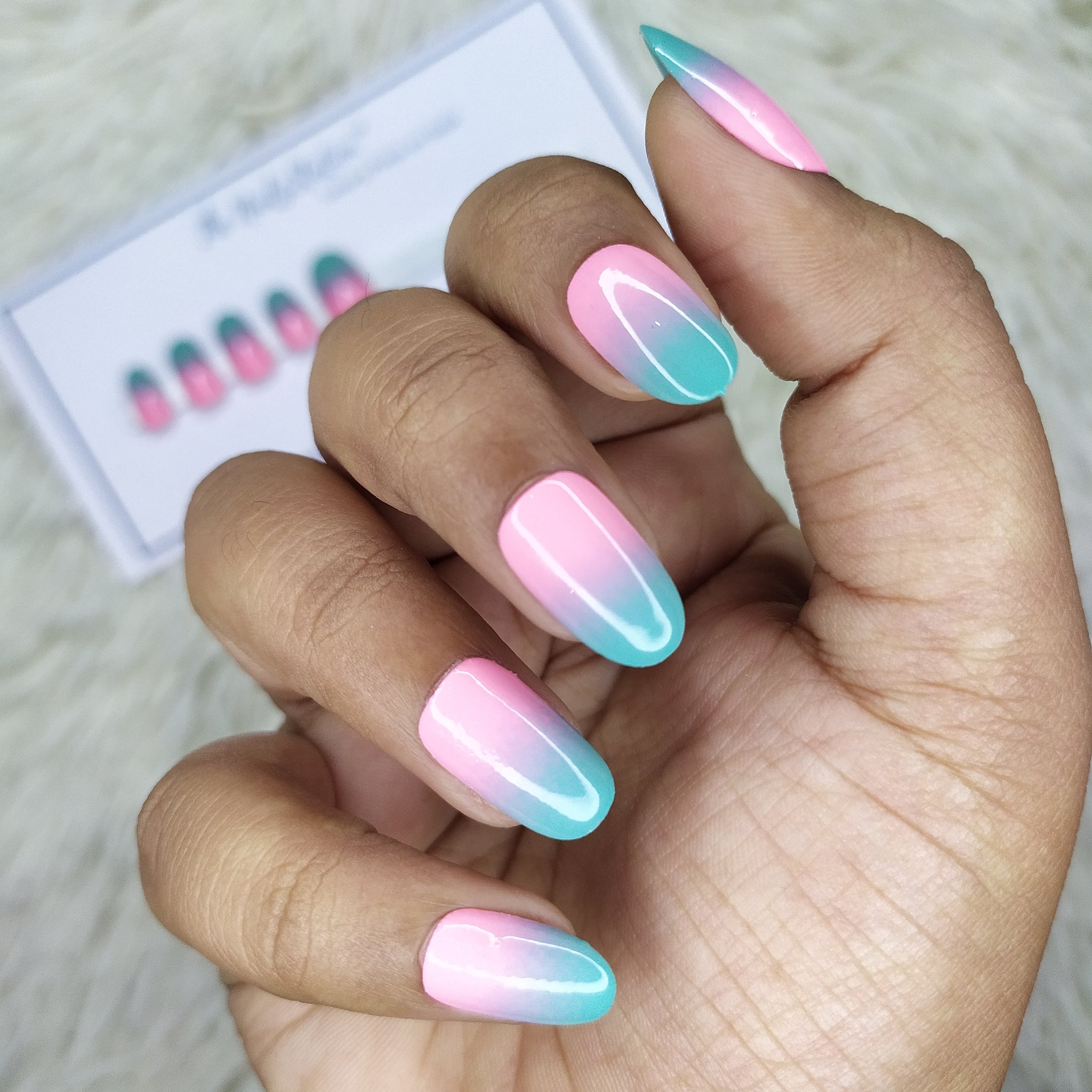 Glossy Light Blue and Light Pink Ombre : Fake Nails / Press on ...