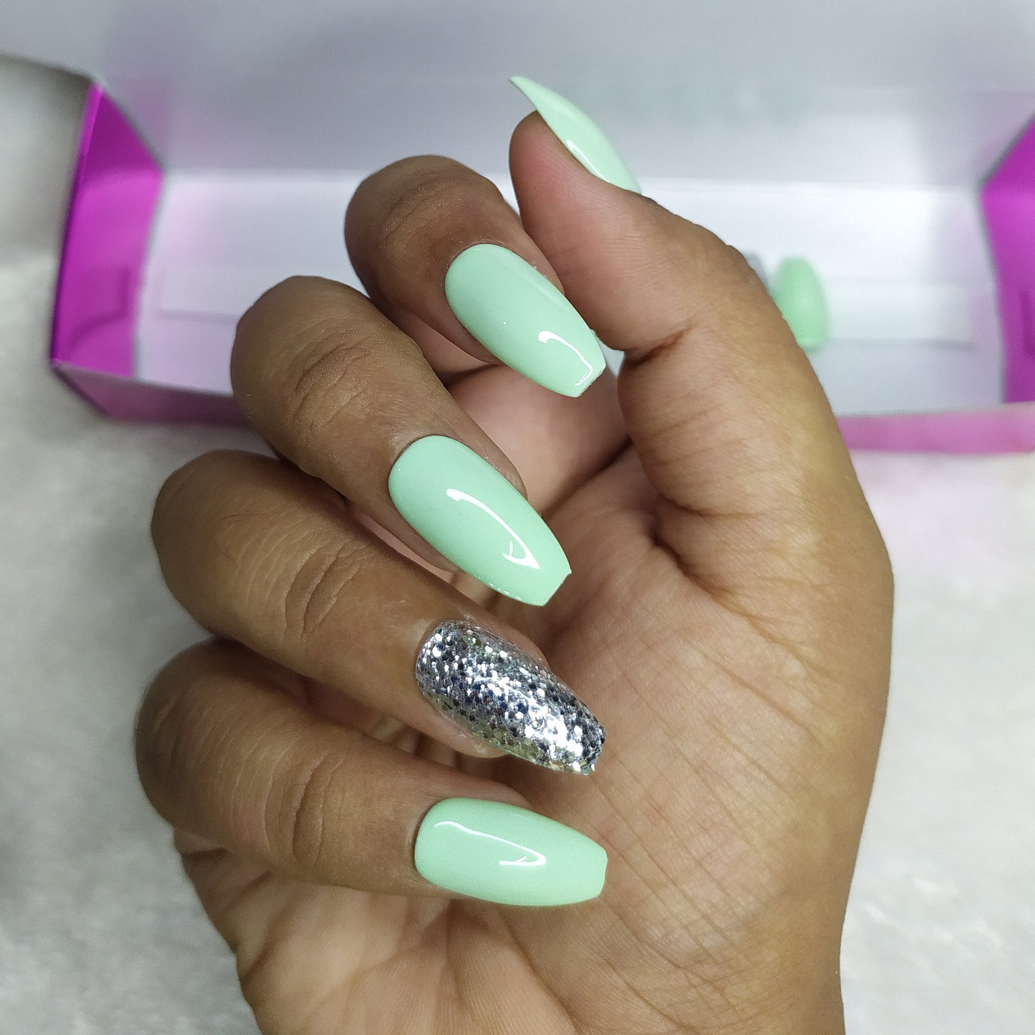 Glossy Pastel Green Silver Glitter : Best press on nails in India – The  NailzStation