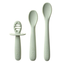 Set of 2 Munchkin The Baby Toon Silicone Teething Spoon Elephant