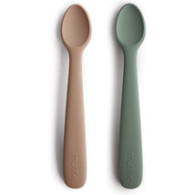https://cdn.shopify.com/s/files/1/0325/7932/1915/files/mushie-2pk-silicone-feeding-spoons-dried-thyme-natural_image_1_214x214.jpg?v=1699555698