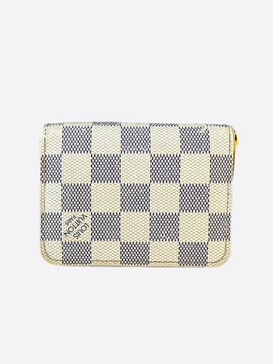 LOUIS VUITTON Damier Ebene Compact Wallet - Preowned luxury - Canada Consignment