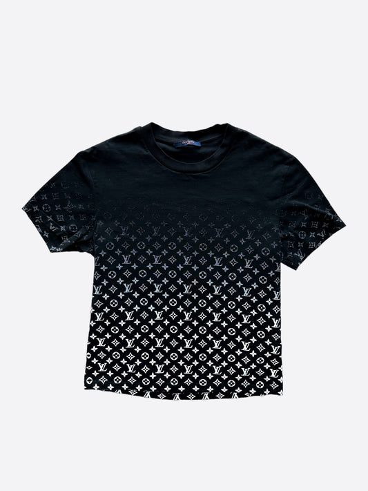 Louis Vuitton Black & White Gradient Monogram T-Shirt – Savonches