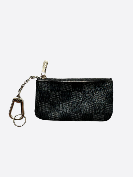 Louis Vuitton Damier Graphite Key Pouch (SHF-JZ5bLf) – LuxeDH