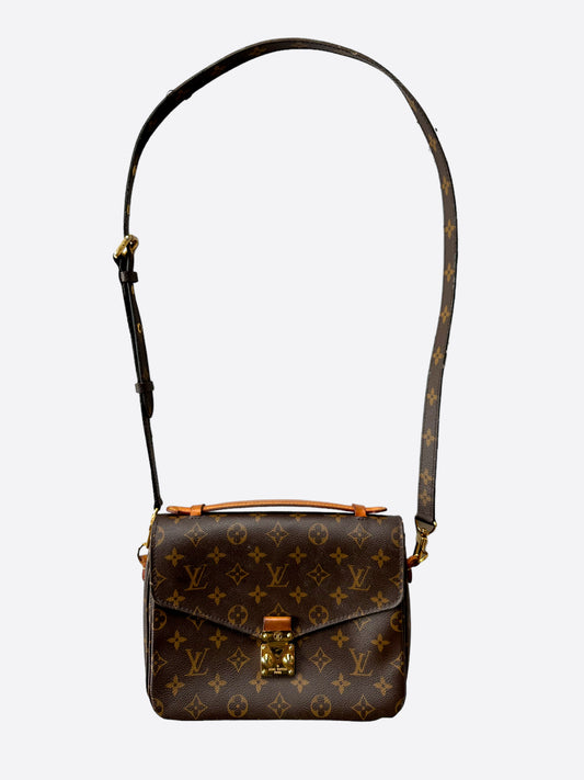 Shop Louis Vuitton MONOGRAM Dog bag (M45662) by iRodori03