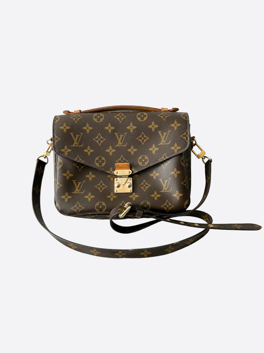 Shop Louis Vuitton Dog bag (M45662) by design◇base