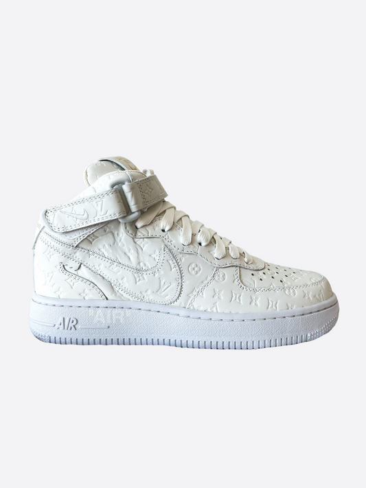 Louis Vuitton White Monogram Nike Air Force 1 – Savonches