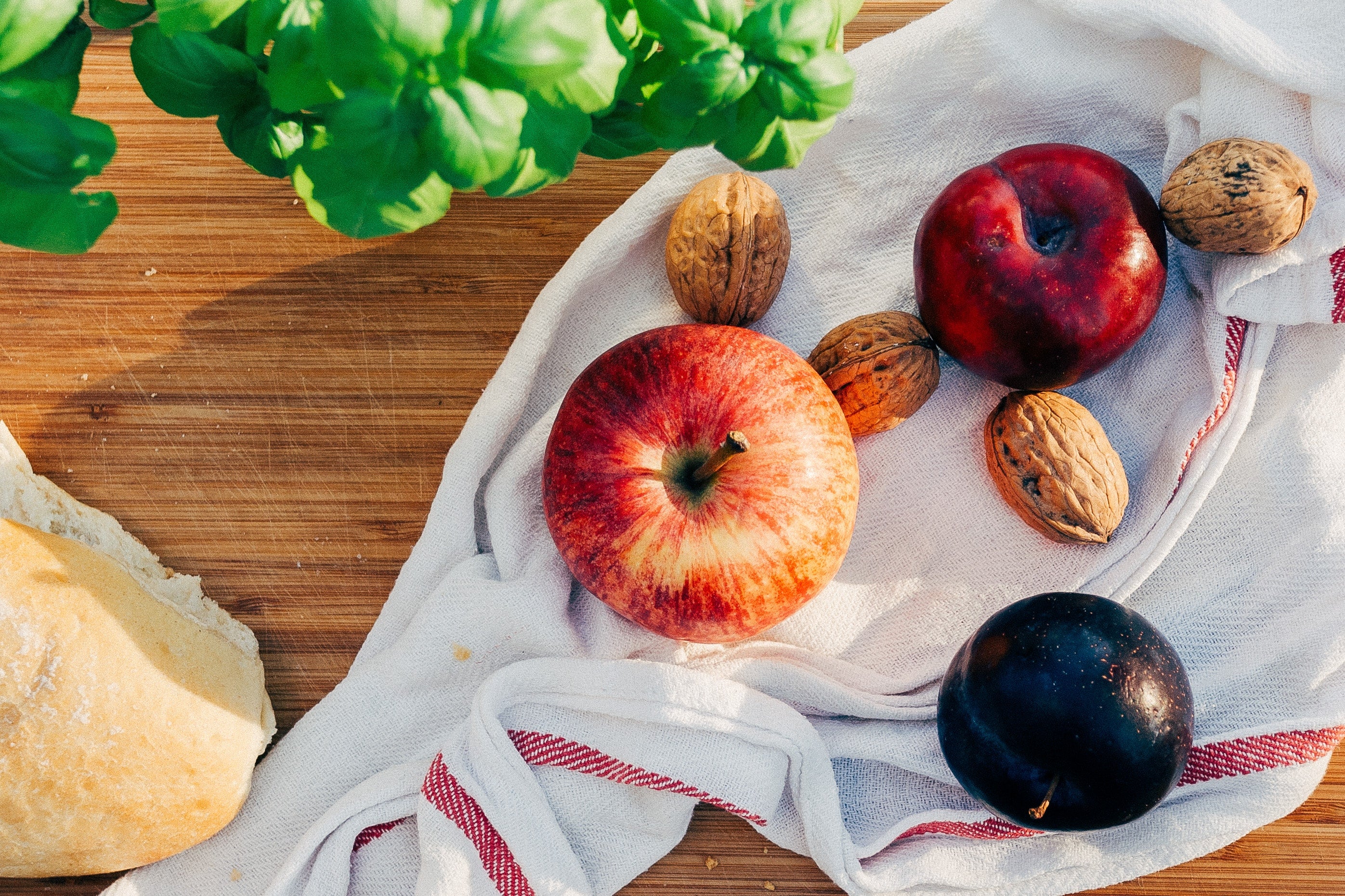 How Fruit Can Help You Become A Mindful Eater