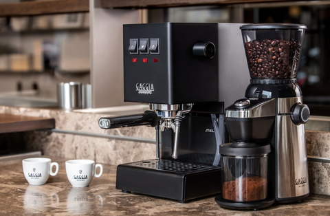 Guía para Principiantes: Cómo Usar tu Maquina Gaggia de Forma Fácil para  preparar café y cappuccino 