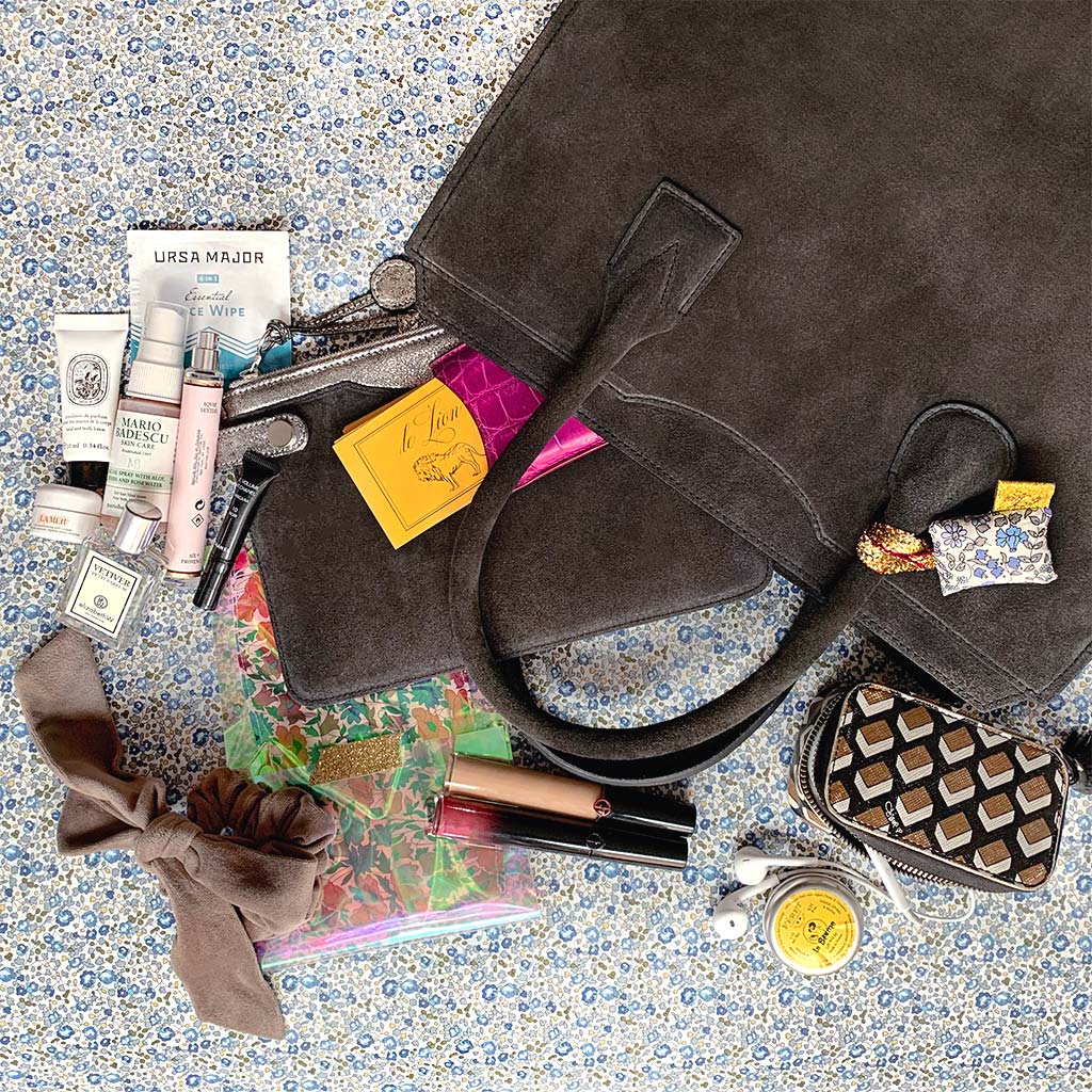 What's in Laura's Bag