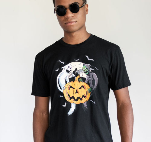 Awesome Vintage Haunted Halloween Pumpkin T-Shirt's Code & Price