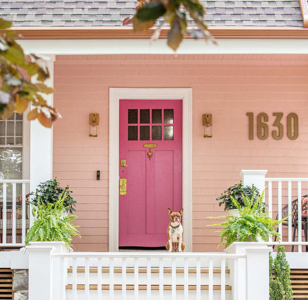 'After' image of Rebekah Higgs' renovated craftsman home featuring large modern Backbay address numbers from Modern House Numbers