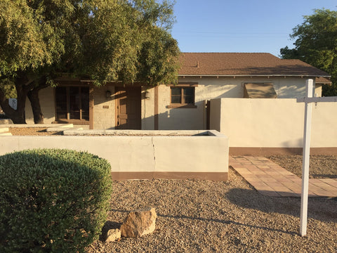 Ranch style home in Phoenix AZ, before an exterior renovation