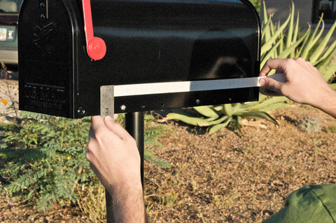 Installing your mailbox numbers from Modern House Numbers