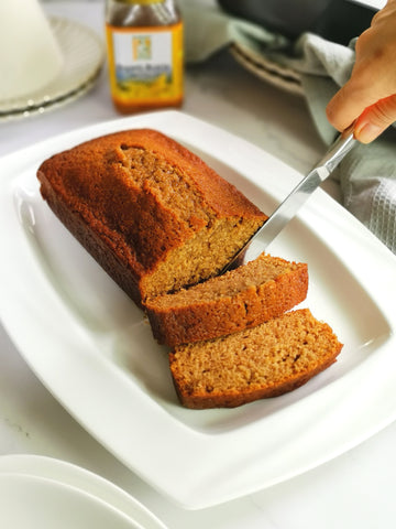 Honey and Spice Cake