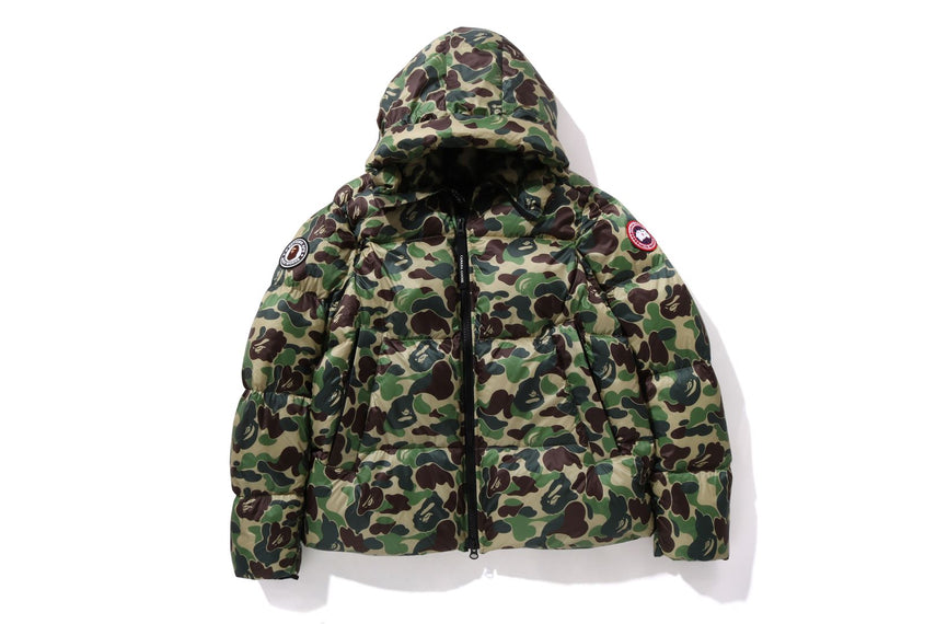 BAPE X MEDICOM TOY X ANDY WARHOL 】ABC CAMO BANANA CUSHION L