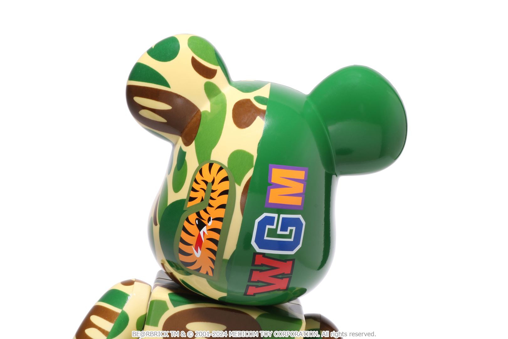 BABY MILO CAMO SHARK BE@RBRICK 100%&400%