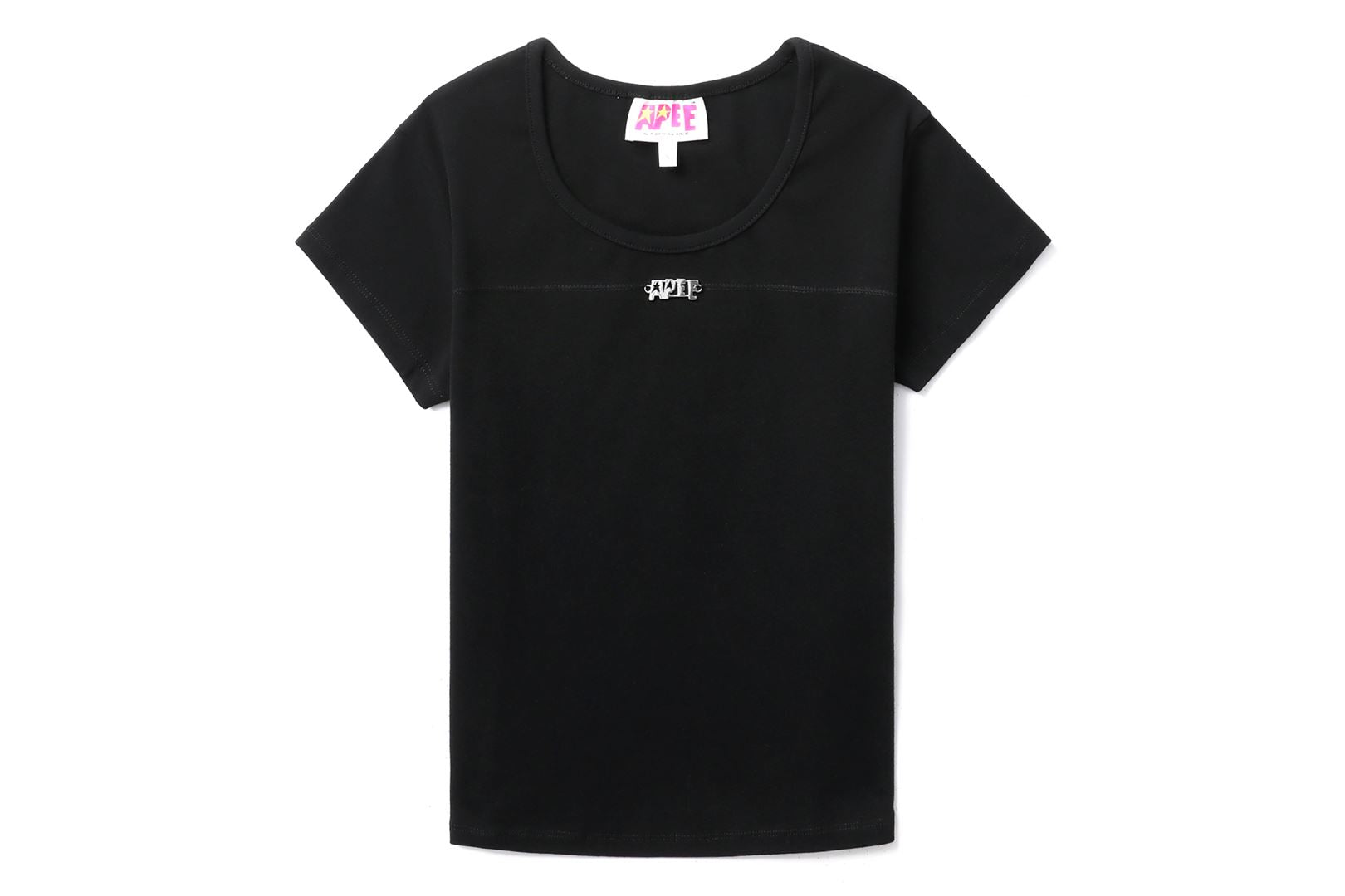 METAL TRIM OVERLOCK STITCHING TEE