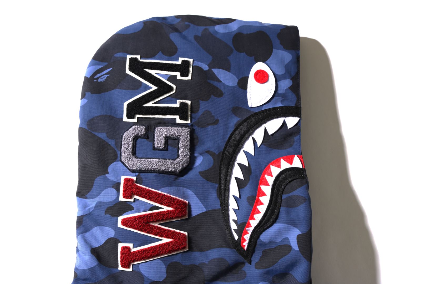 COLOR CAMO SHARK SNOWBOARD DOWN JACKET