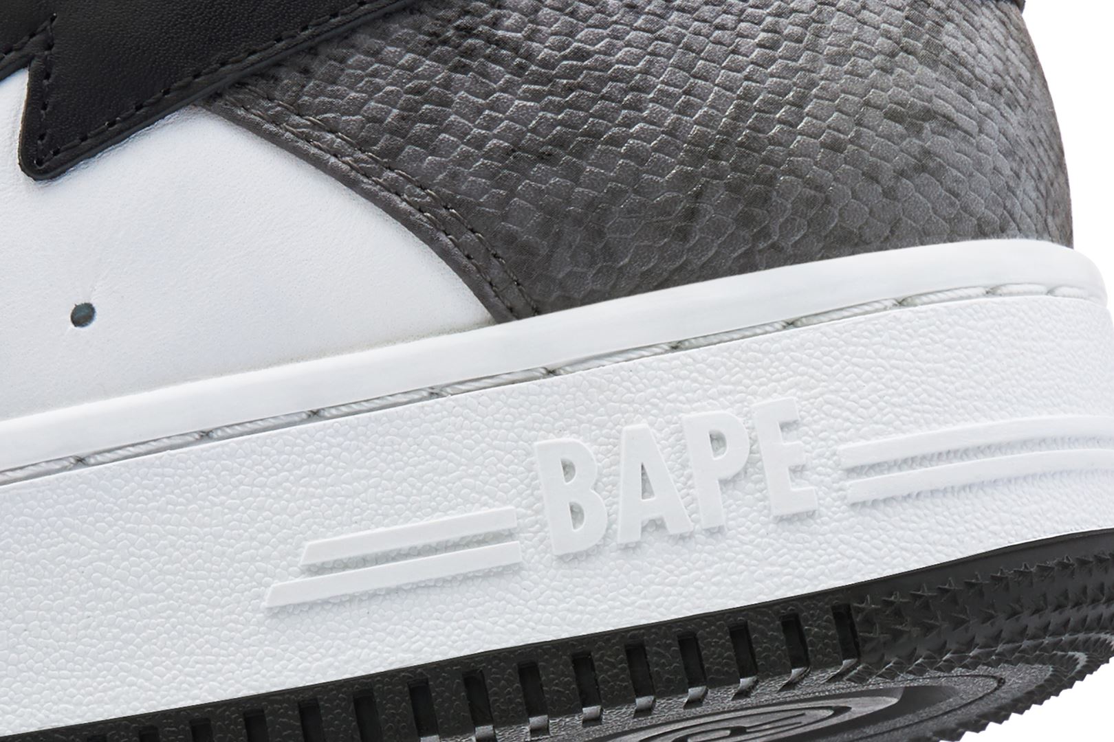 BAPE STA SNAKE